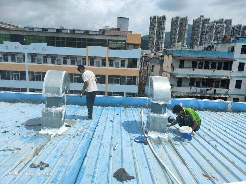 昌乐钢结构屋面涂料维修方法